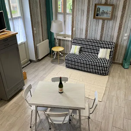 Le Clos Des Marronniers Tatil Evi Douvres-la-Délivrande